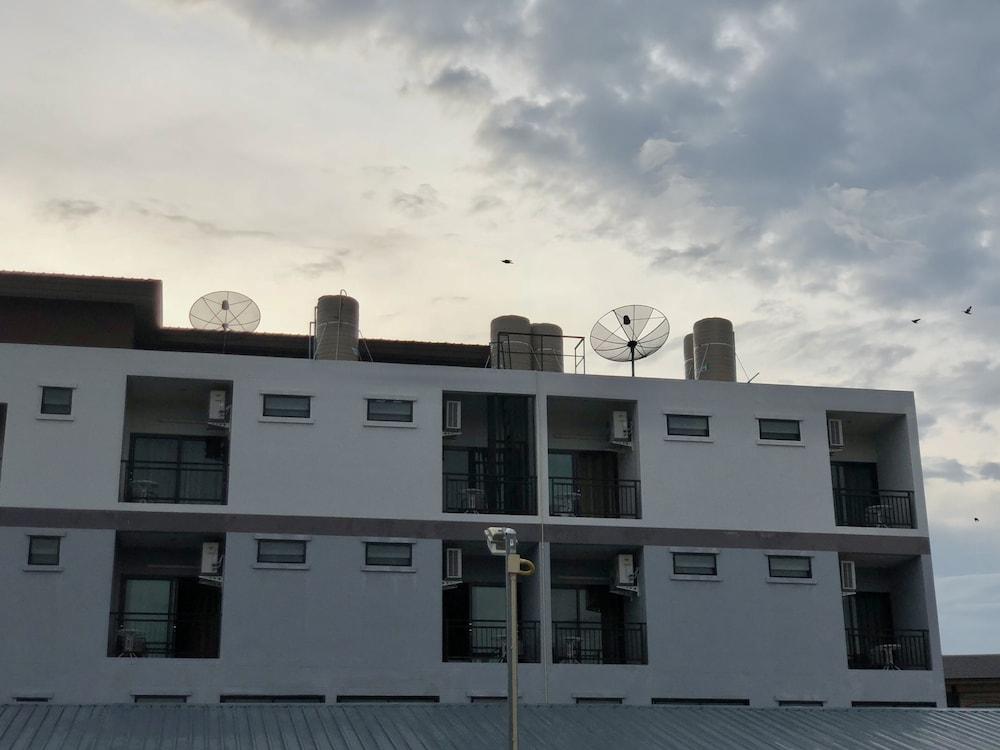 Well Timed Hotel Krabi town Εξωτερικό φωτογραφία